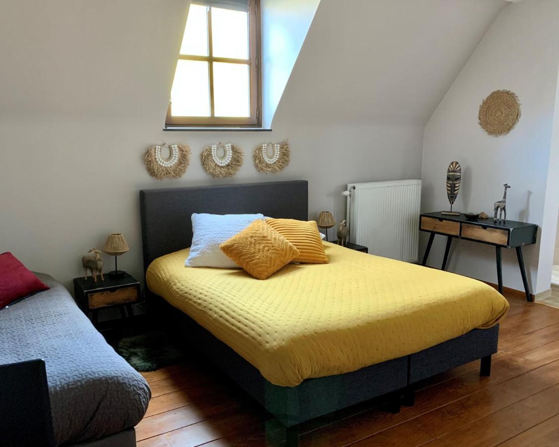 Chapeauveau Gite - B&B - Events Helecine Eksteriør bilde