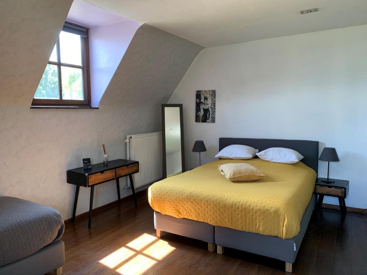 Chapeauveau Gite - B&B - Events Helecine Eksteriør bilde
