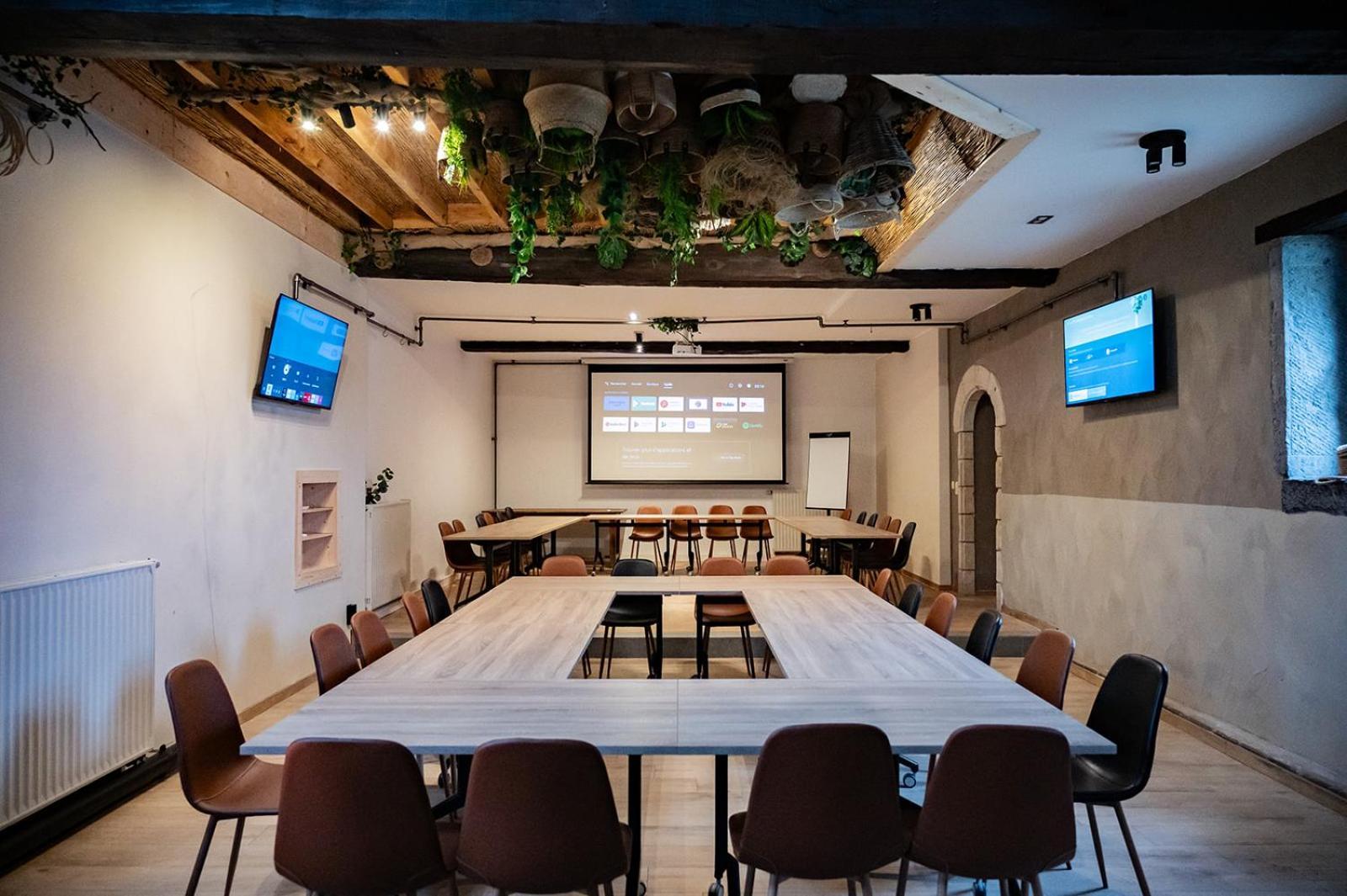 Chapeauveau Gite - B&B - Events Helecine Eksteriør bilde